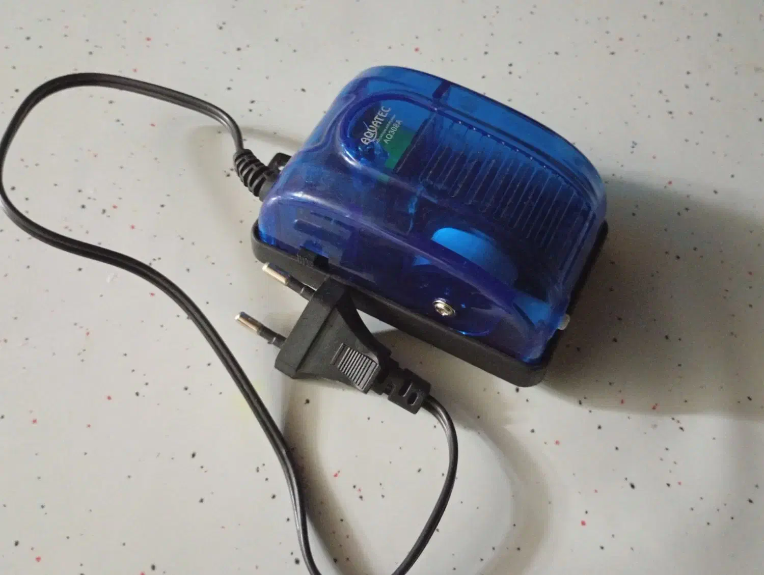 پمپ|ماهی|شازند, |دیوار