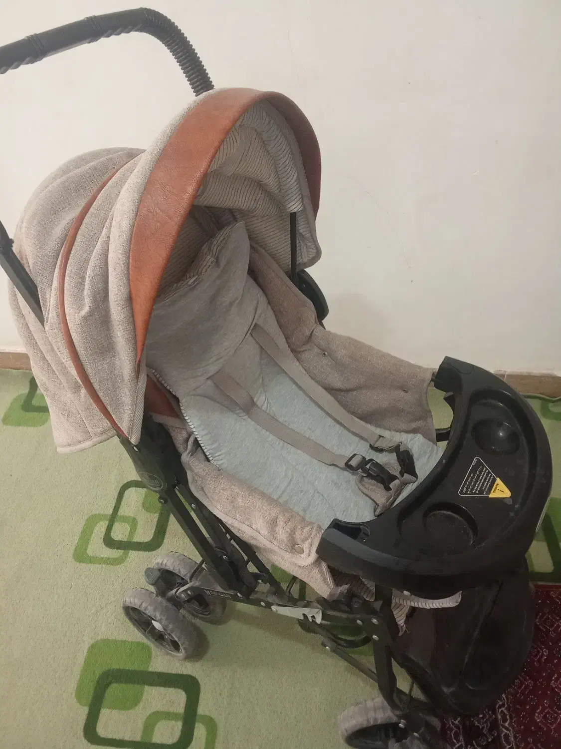 کالسکه و نی نی لایلای به فروش میرسد|کالسکه و لوازم جانبی|اردبیل, |دیوار