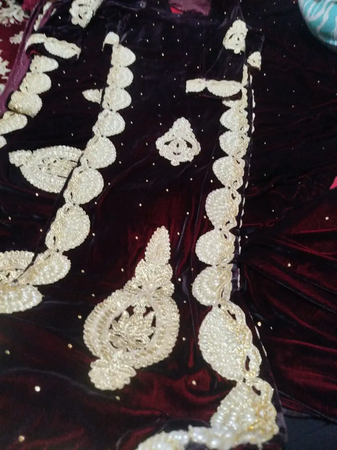 لباس محلی|لباس|یاسوج, |دیوار