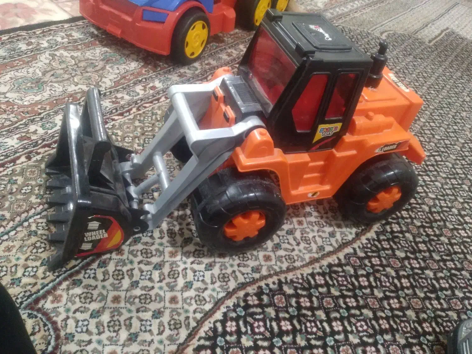 اسباب بازی|اسباب‌بازی بچه|دورود, |دیوار