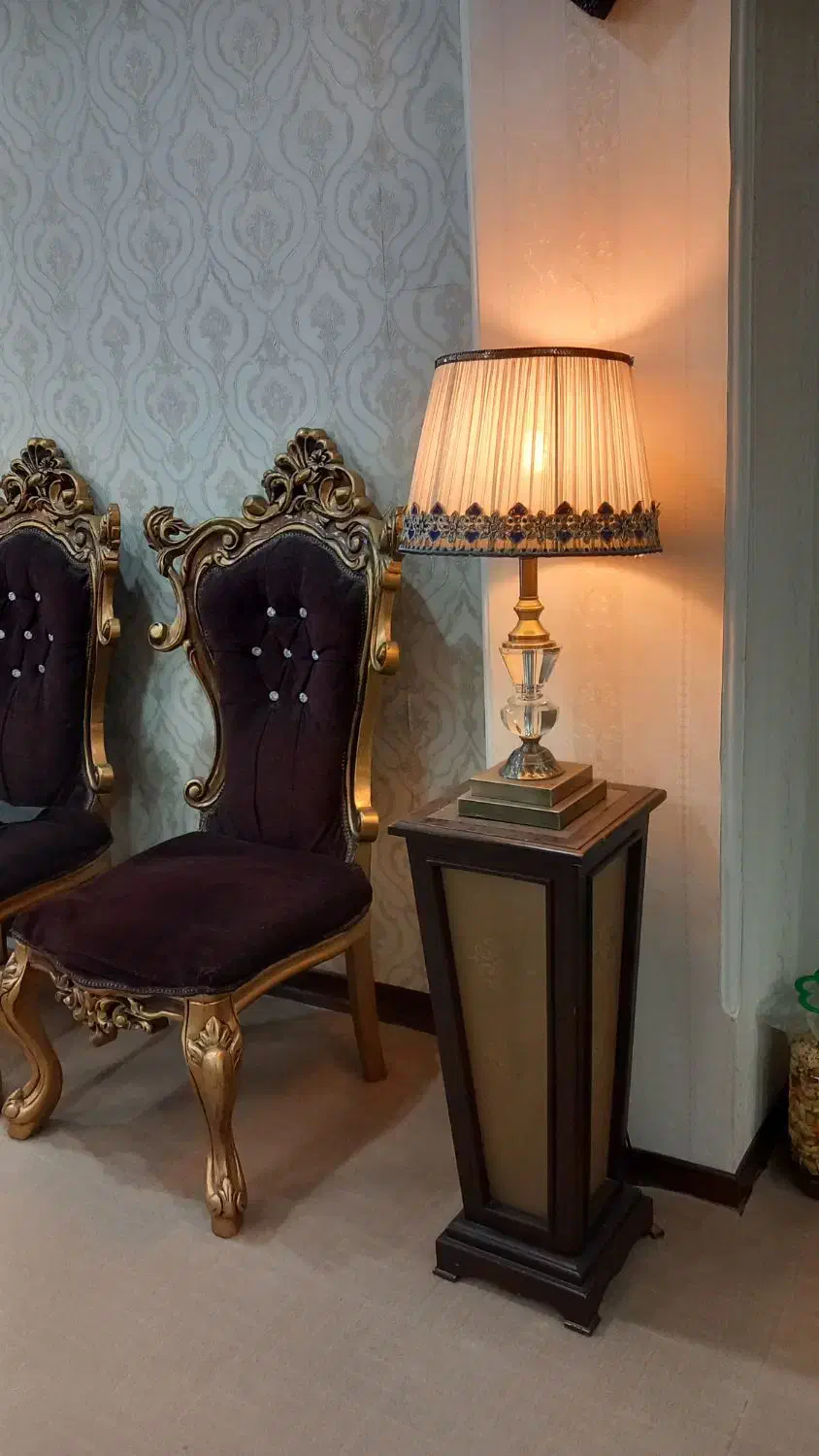 مبل ۹ نفره سلطنتی|مبلمان خانگی و میز عسلی|قدس, شهر‌قدس|دیوار