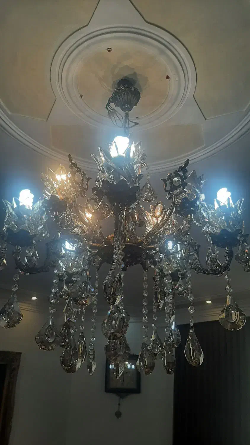 یک جفت لوستر برنز|لوستر و چراغ آویز|اراک, |دیوار