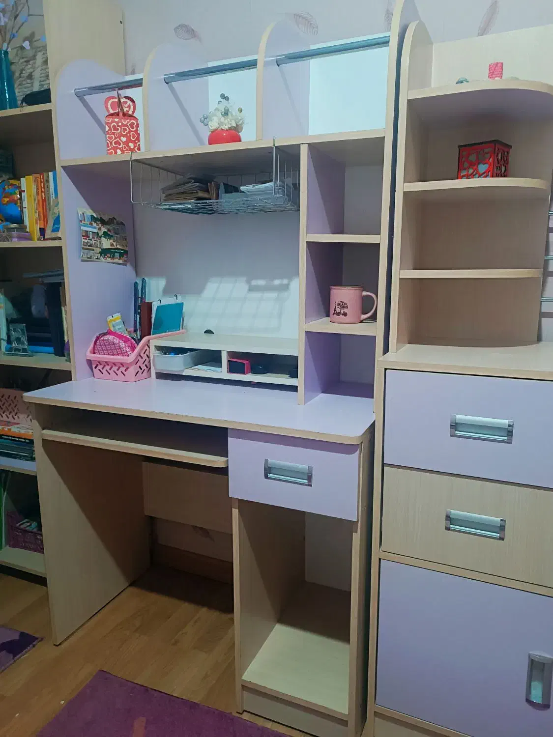 سرویس تخت و کمد، میز توالت و میز تحریر|تخت و سرویس خواب|تهران, زیبادشت|دیوار