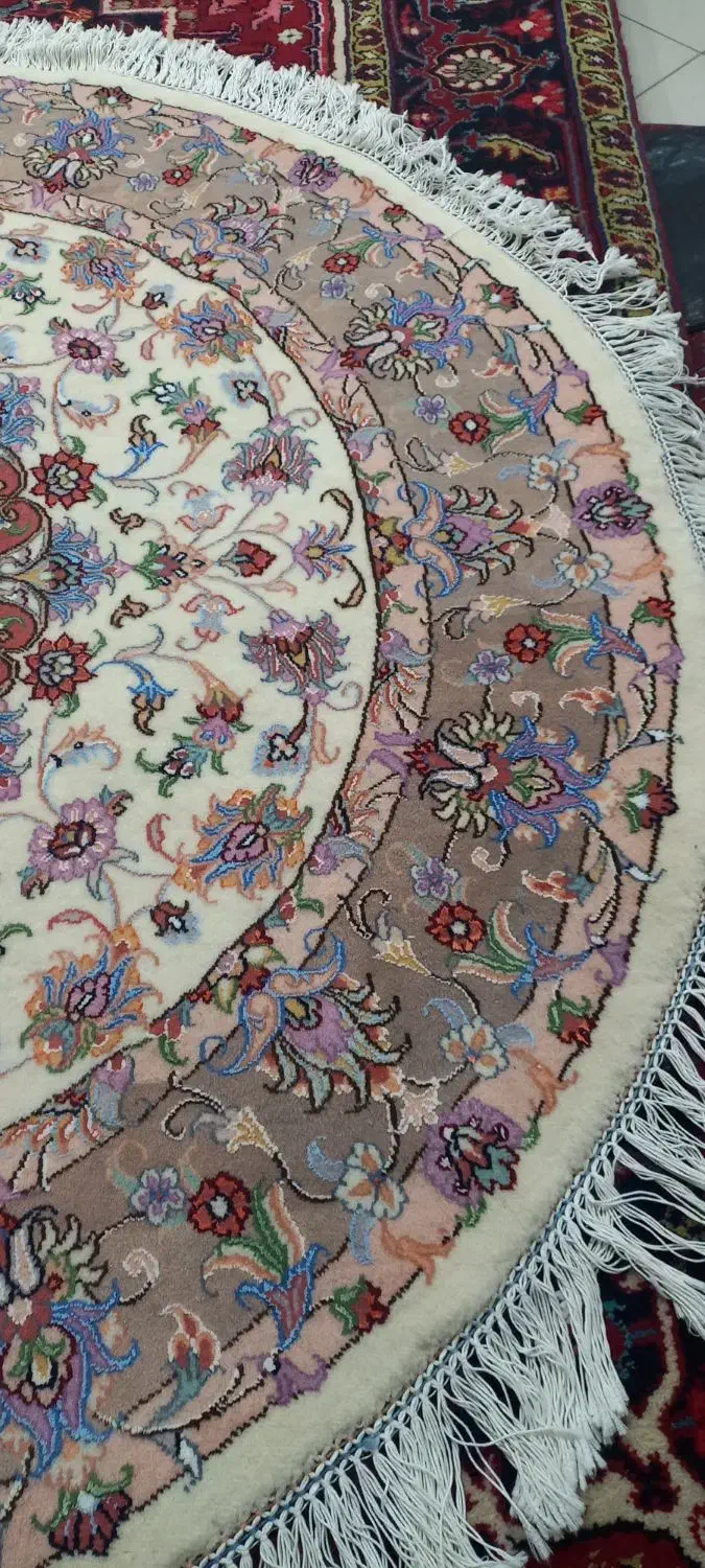 فرش دستبافت دایره ۱/۵×۱/۵ رج ۴۰ طرح خطیبی|فرش|تبریز, |دیوار
