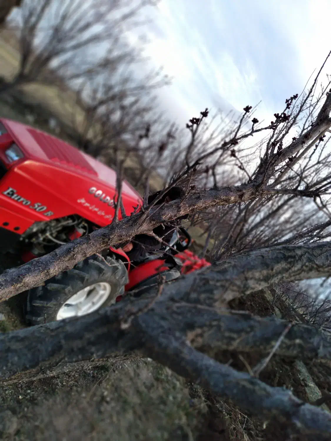 تراکتور گلدونی کمرشکن یورو B50|خودرو سنگین|بافت, |دیوار