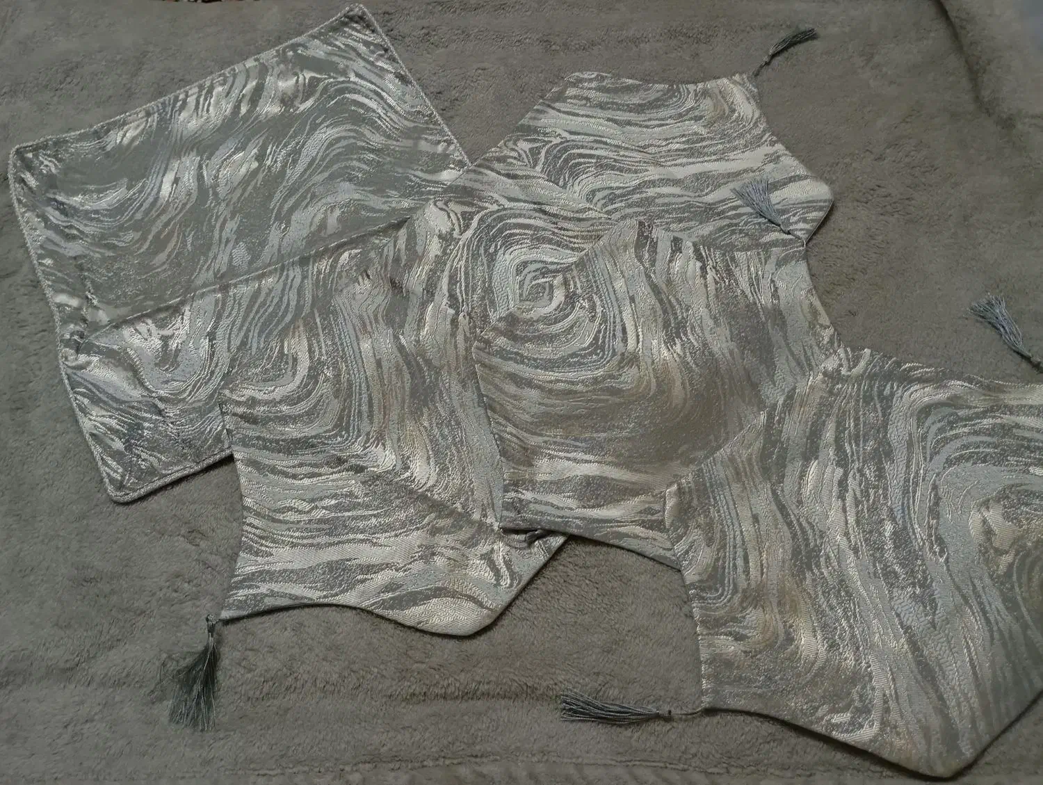 ست رو تختی ۹ تکه جنس ترک|سرویس روتختی|شیراز, فخرآباد (دروازه کازرون)|دیوار