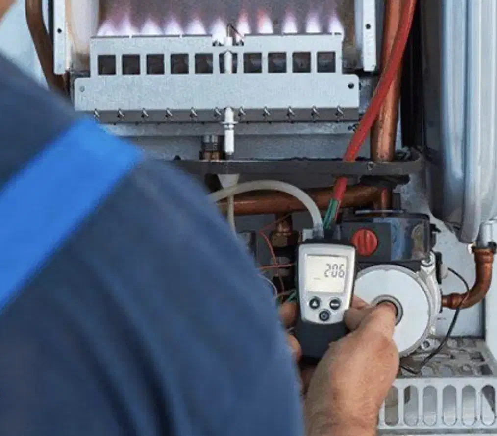 تعمیرکار پکیج//سرویس پکیج//تعمیرات ابگرمکن و پکیج|خدمات پیشه و مهارت|شیراز, شهرک سراج‎|دیوار