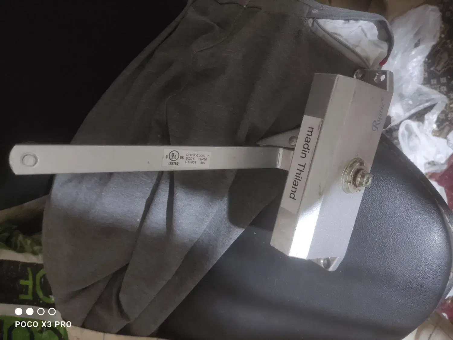 جک300کیلویی درب چوبی واهنی تایلندی|مصالح و تجهیزات ساختمان|تهران, شمشیری|دیوار