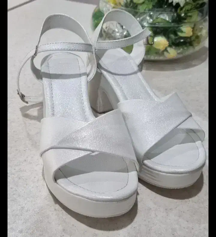 صندل مجلسی|کیف، کفش، کمربند|خرم‌آباد, |دیوار