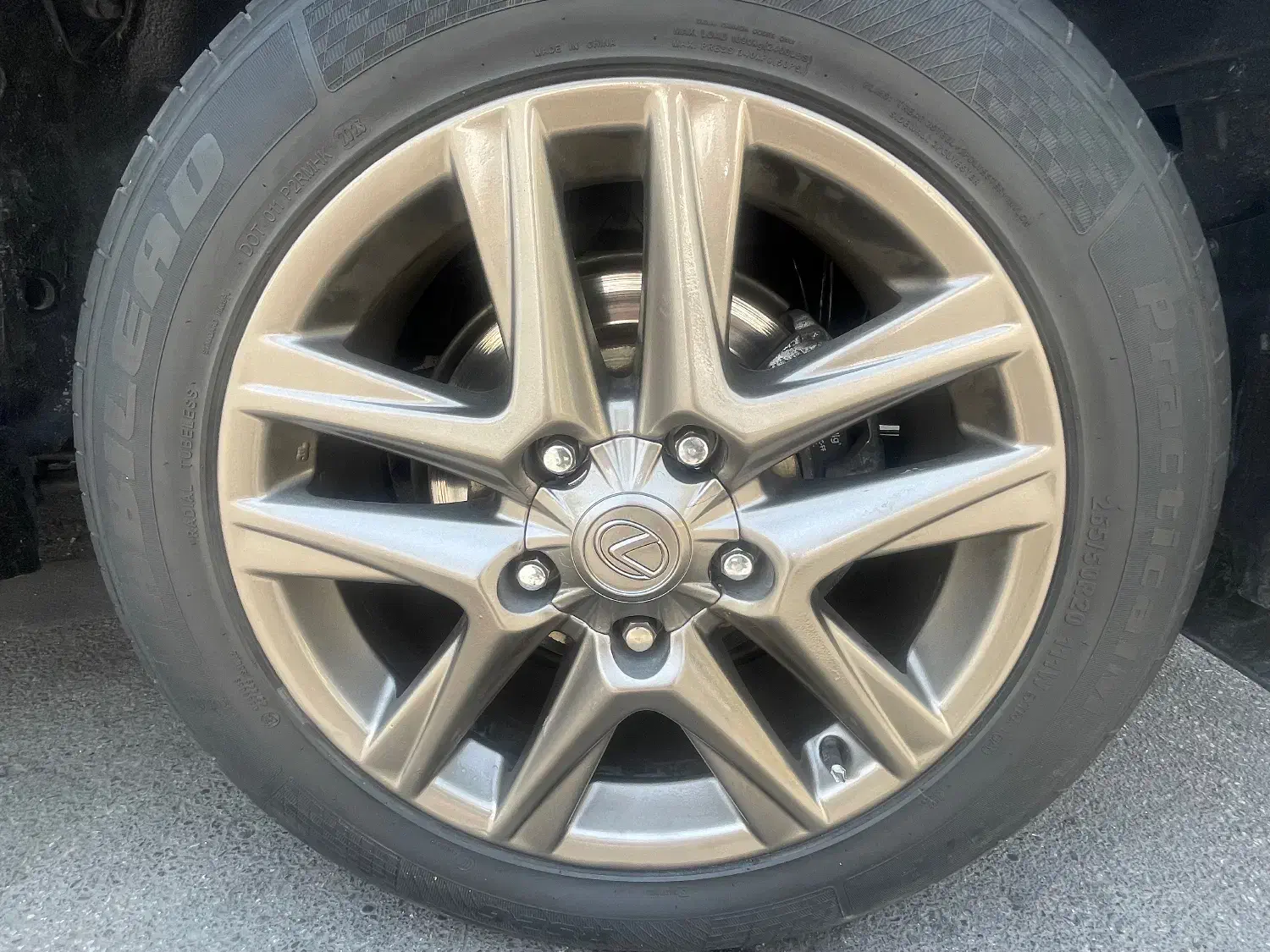 رینگ لگسوس lx570|قطعات یدکی و لوازم جانبی|شیراز, سفیرشمالی|دیوار