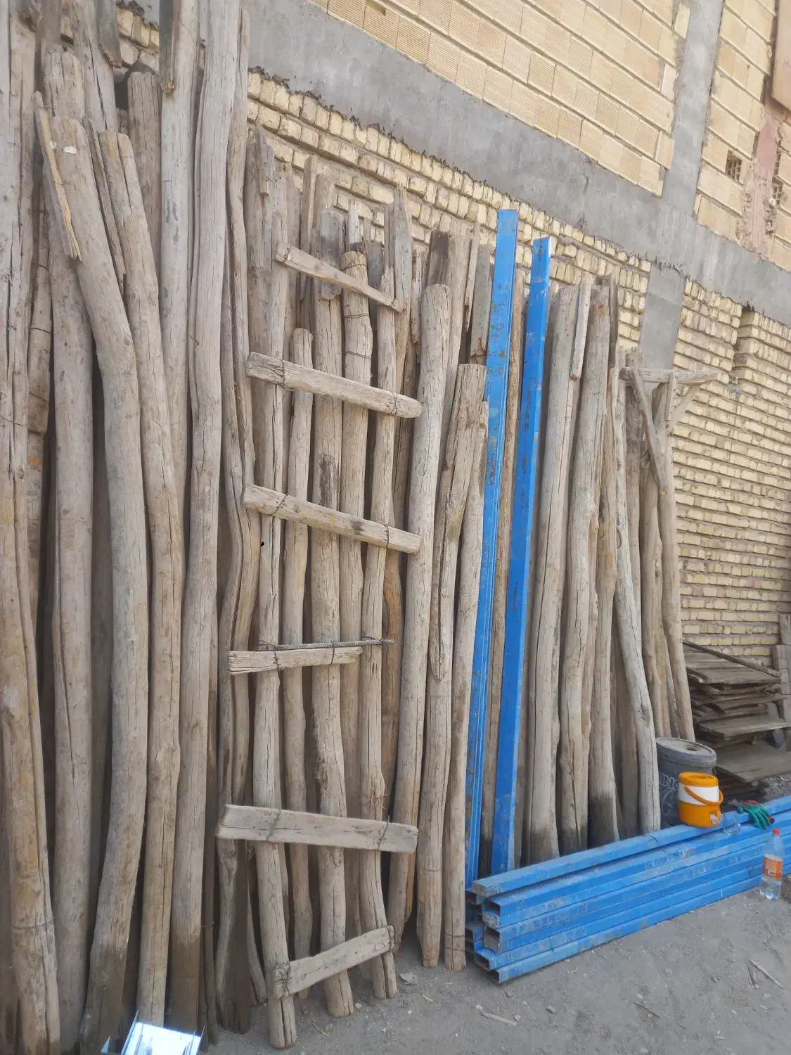 فروش تیر چوبی وشمی|مصالح و تجهیزات ساختمان|اصفهان, محله سفلی|دیوار