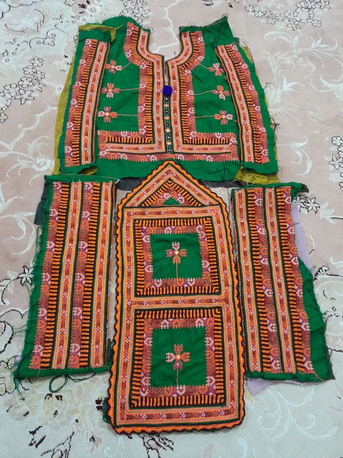 حراج زی آستین|حراج|سراوان, |دیوار