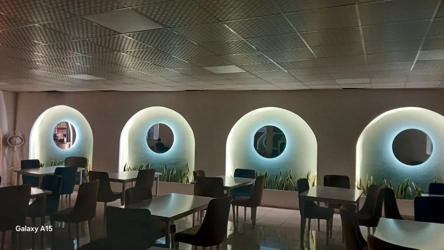 برقکار ساختمان / رسیدگی زیر ۳۰ دقیقه|خدمات پیشه و مهارت|کرج, فاز ۳ گوهردشت|دیوار