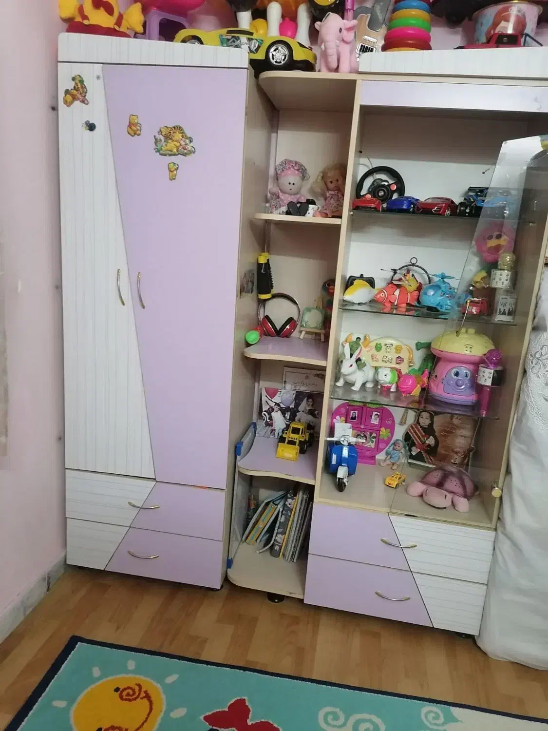 کمد و تخت|تخت و سرویس خواب|زبرخان, |دیوار