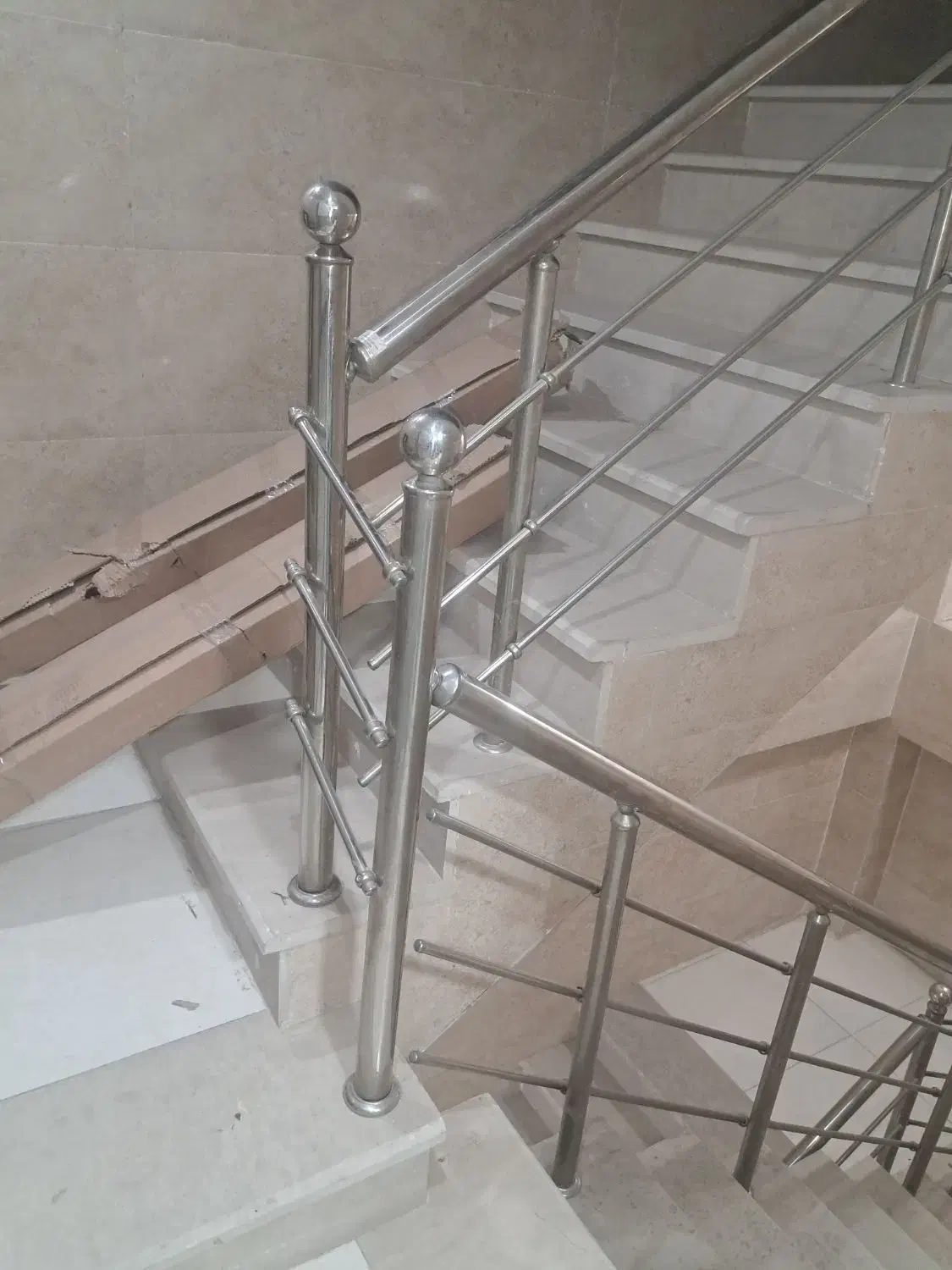 نرده حفاظ  بانکی استیل قرنیز سقف کاذب|خدمات پیشه و مهارت|اهواز, گیت بوستان|دیوار