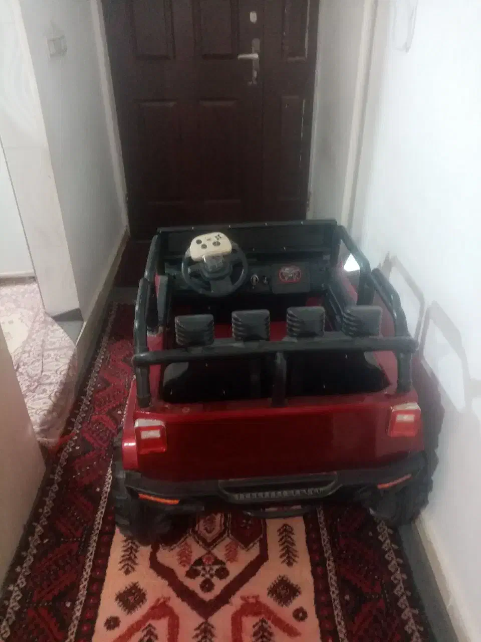 ماشین شارژی سالم جیب|اسباببازی|دامغان, |دیوار