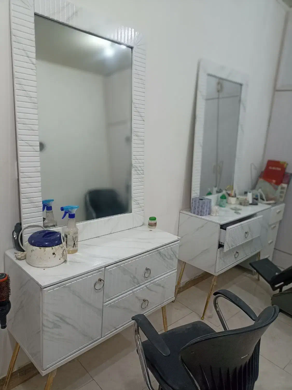 فروش فوری با قیمت مناسب|آرایشگاه و سالنهای زیبایی|رشت, فلسطین|دیوار