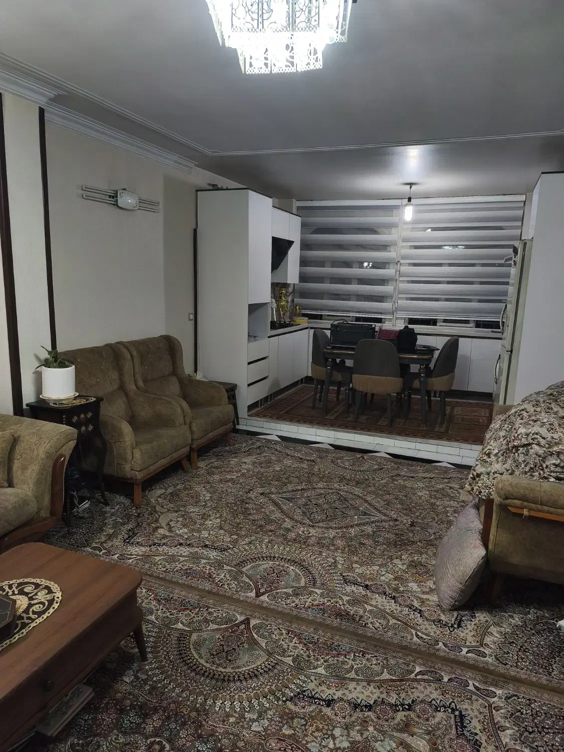 آپارتمان ۷۵متری دو خوابه/پارکینگدار/سوم سندی