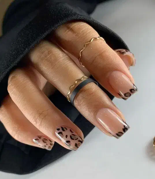 کاشت ناخن فقط 350برای فردا|خدمات آرایشگری و زیبایی|قروه, |دیوار