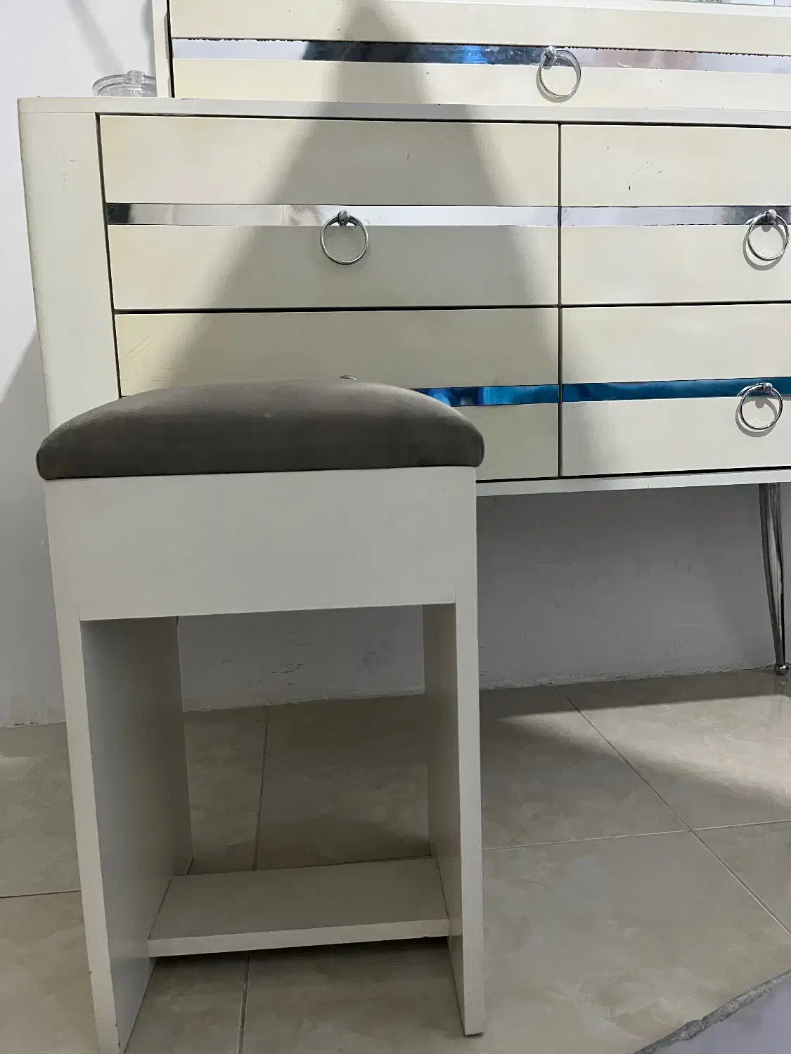 میزآرایشی|جاکفشی، کمد، دراور|کرج, حصارک پایین|دیوار