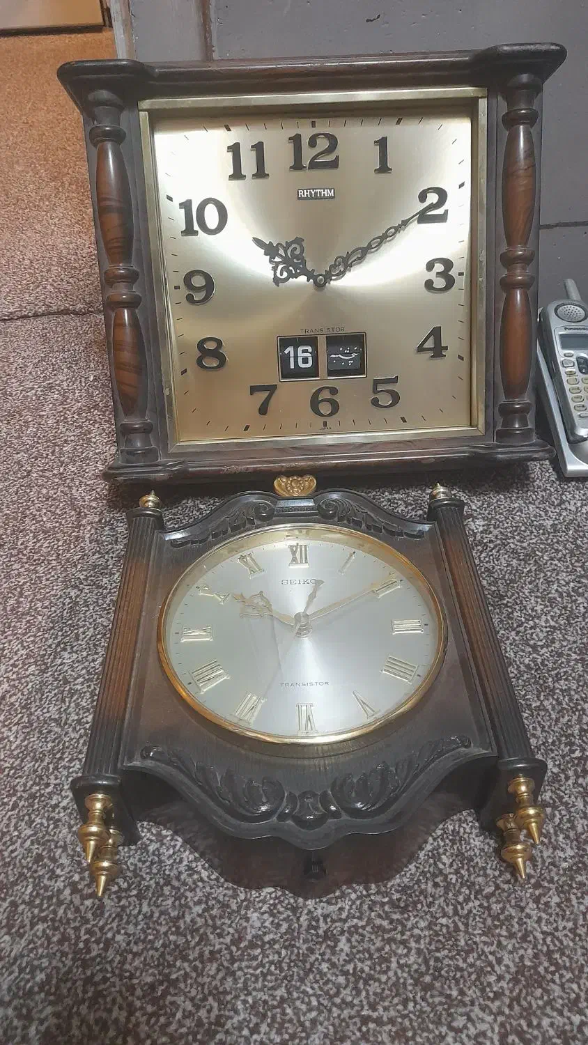 ساعت دیواری قدیمی ترانزیستور|کلکسیون اشیاء عتیقه|تهران, چیذر|دیوار