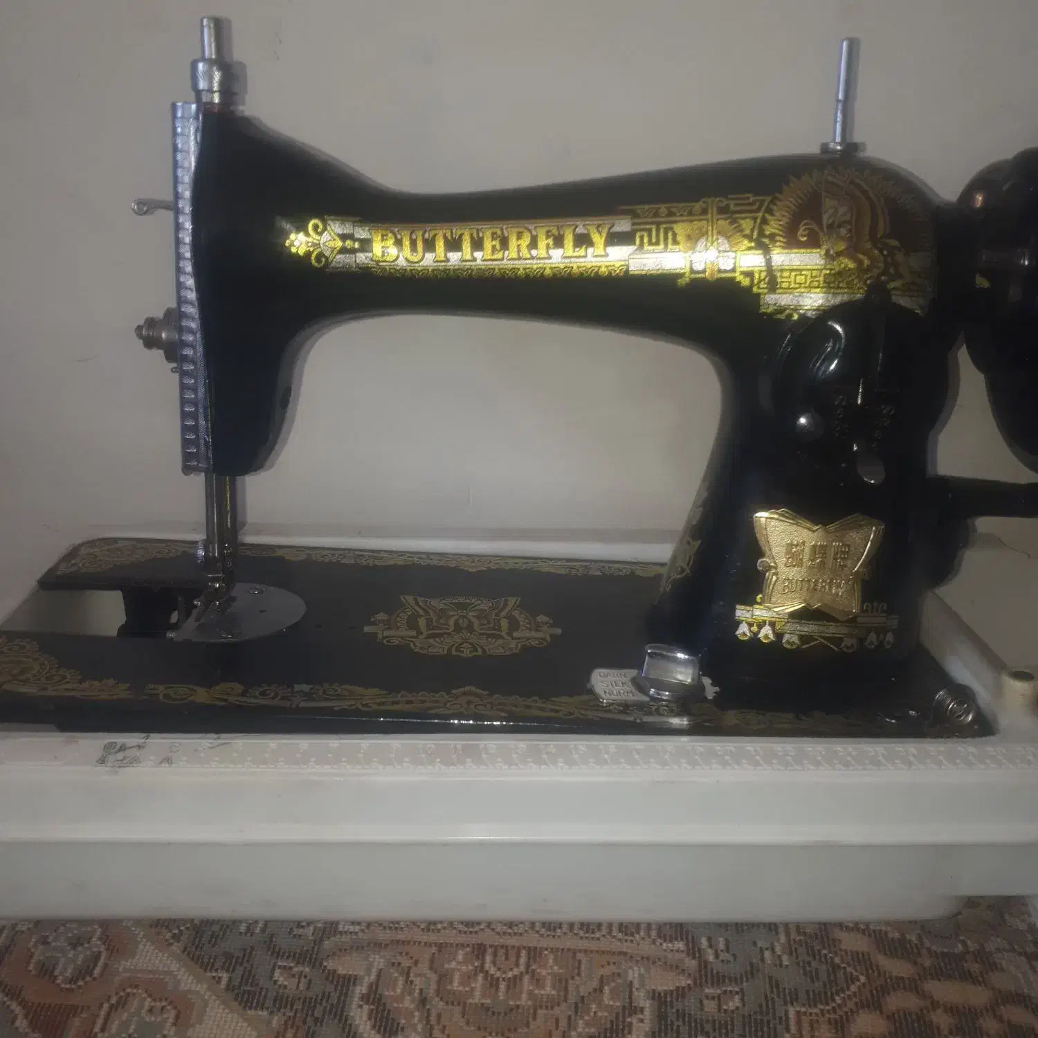 چرخ خیاطی مارشال|چرخ خیاطی و ریسندگی|خرمآباد, |دیوار