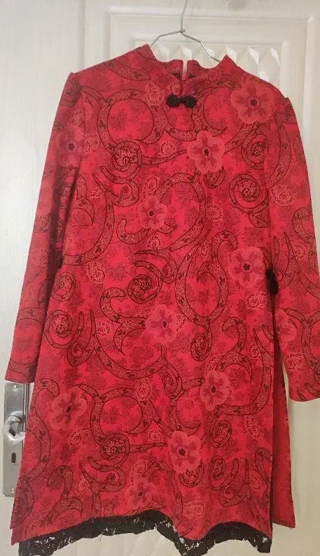 لباس مناسب شب یلدا|لباس|رباط‌کریم, رباط‌کریم|دیوار