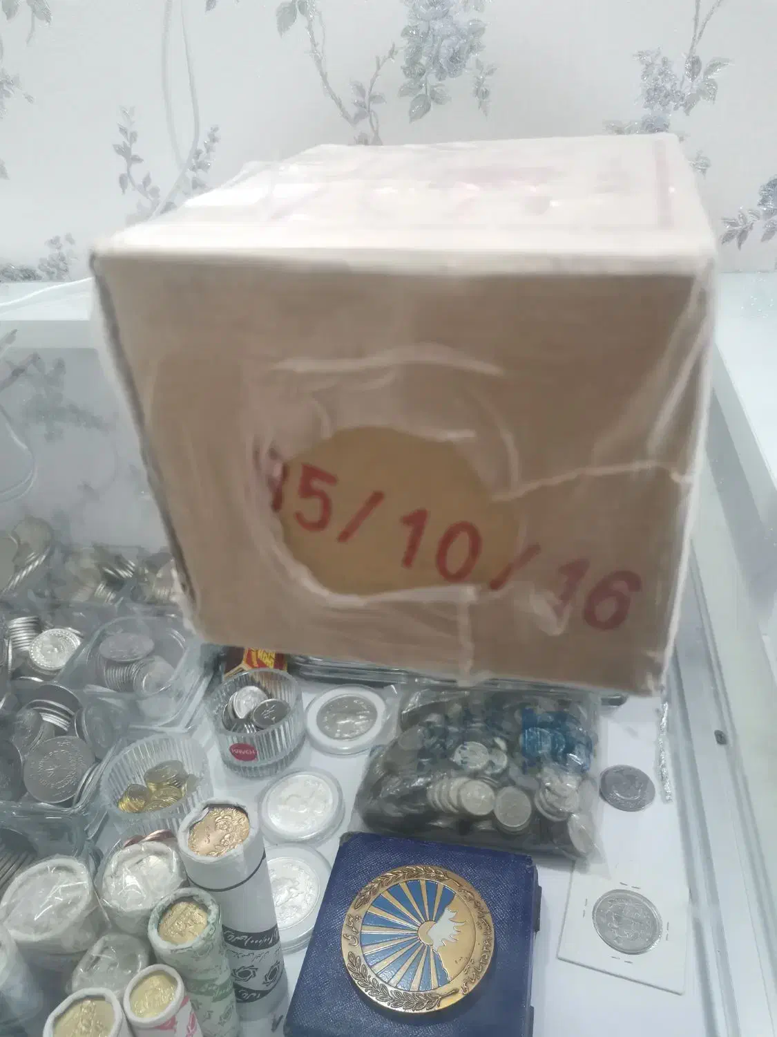 باکس کمیاب سکه 250 ریال گل اناری سال 1385|کلکسیون سکه، تمبر، اسکناس|شیراز, شهرک رضوان|دیوار