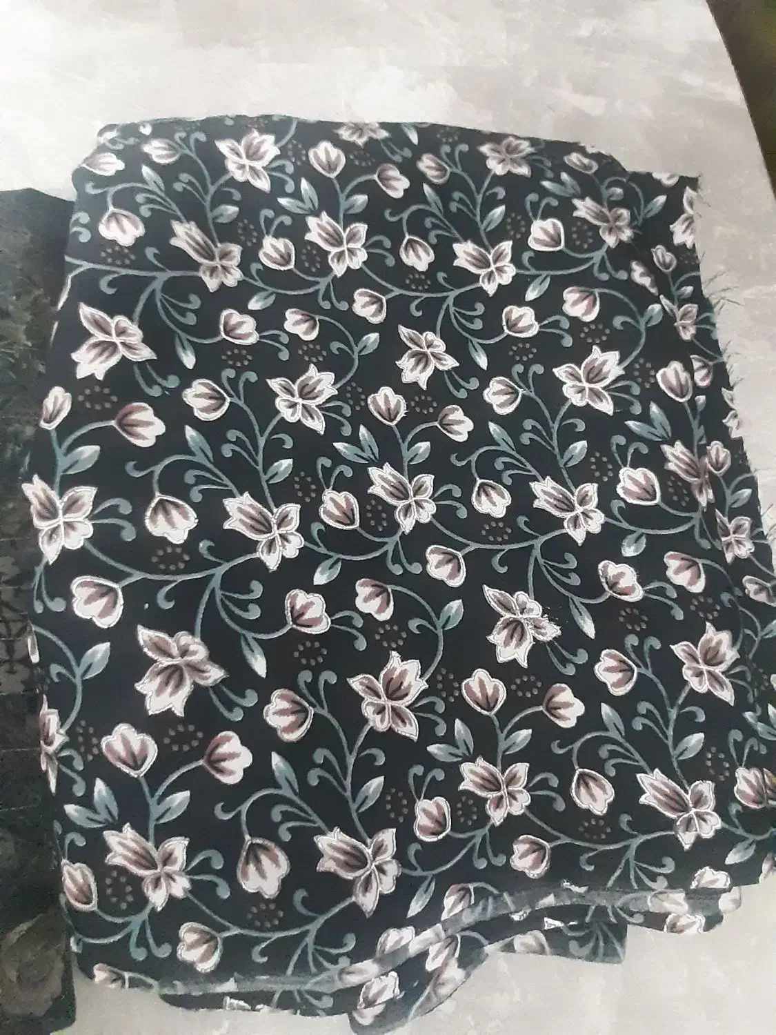 پارچه چادر|لباس|زنجان, |دیوار