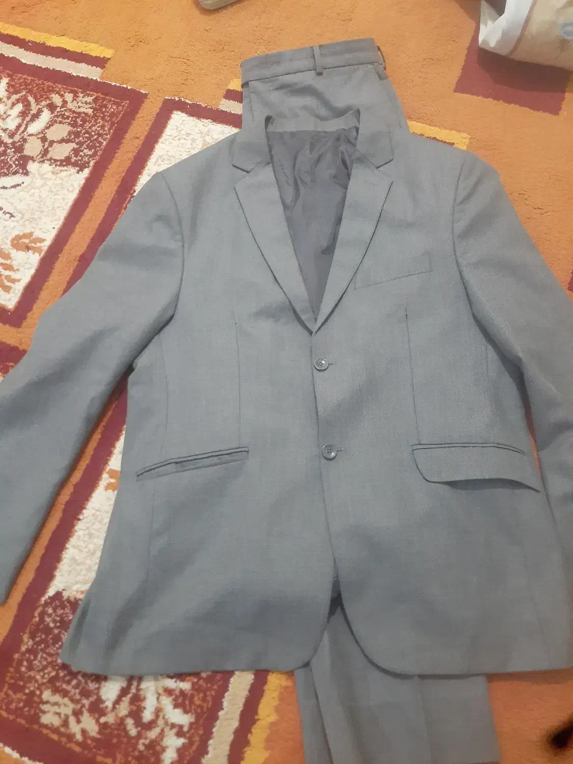 باسلام خدمت همشهریان وبرنامه خوب دیوار|لباس|سپیدار, |دیوار