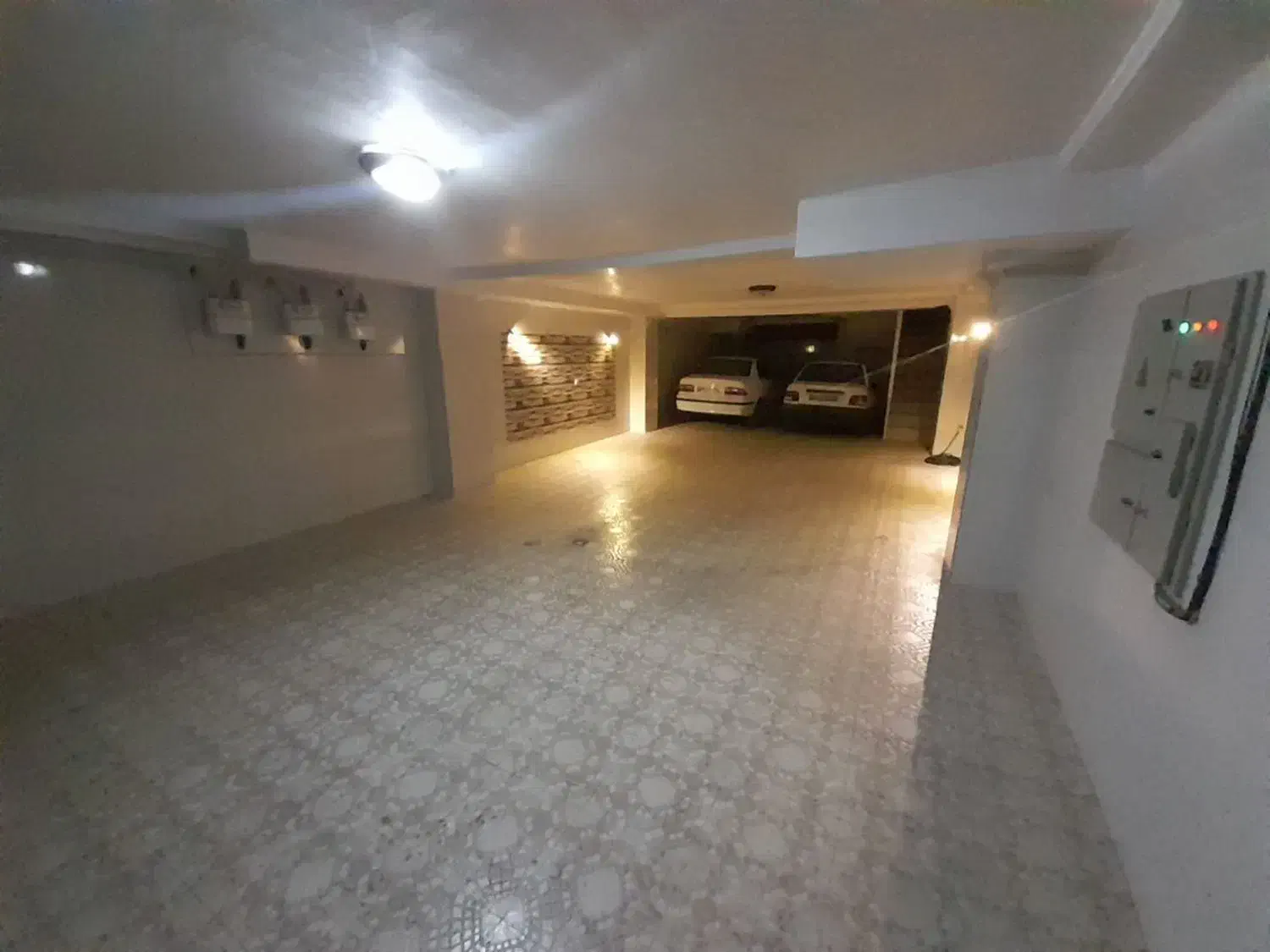 اپارتمان۹۰متر۲خواب نوسازتکواحدی پارکینگدارطبقه اول|اجارهٔ آپارتمان|اسلام‌شهر, شهرک محمدیه|دیوار