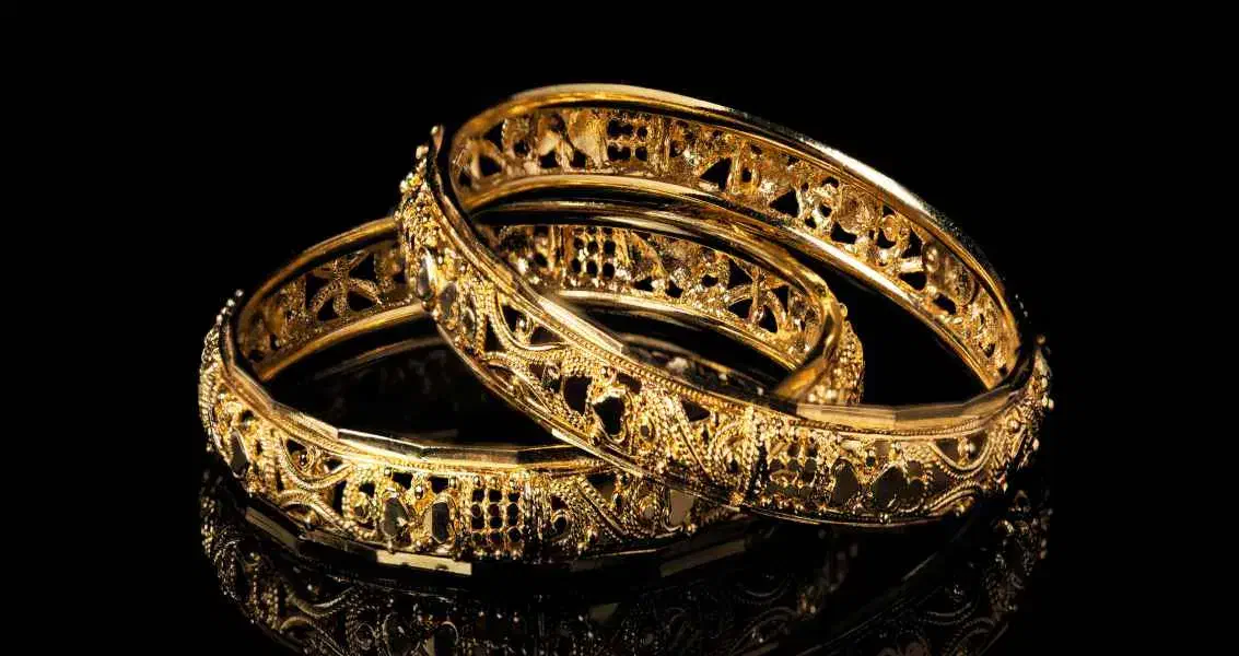 ۳۵۰ گرم طلا|جواهرات|سبزوار, قائم|دیوار