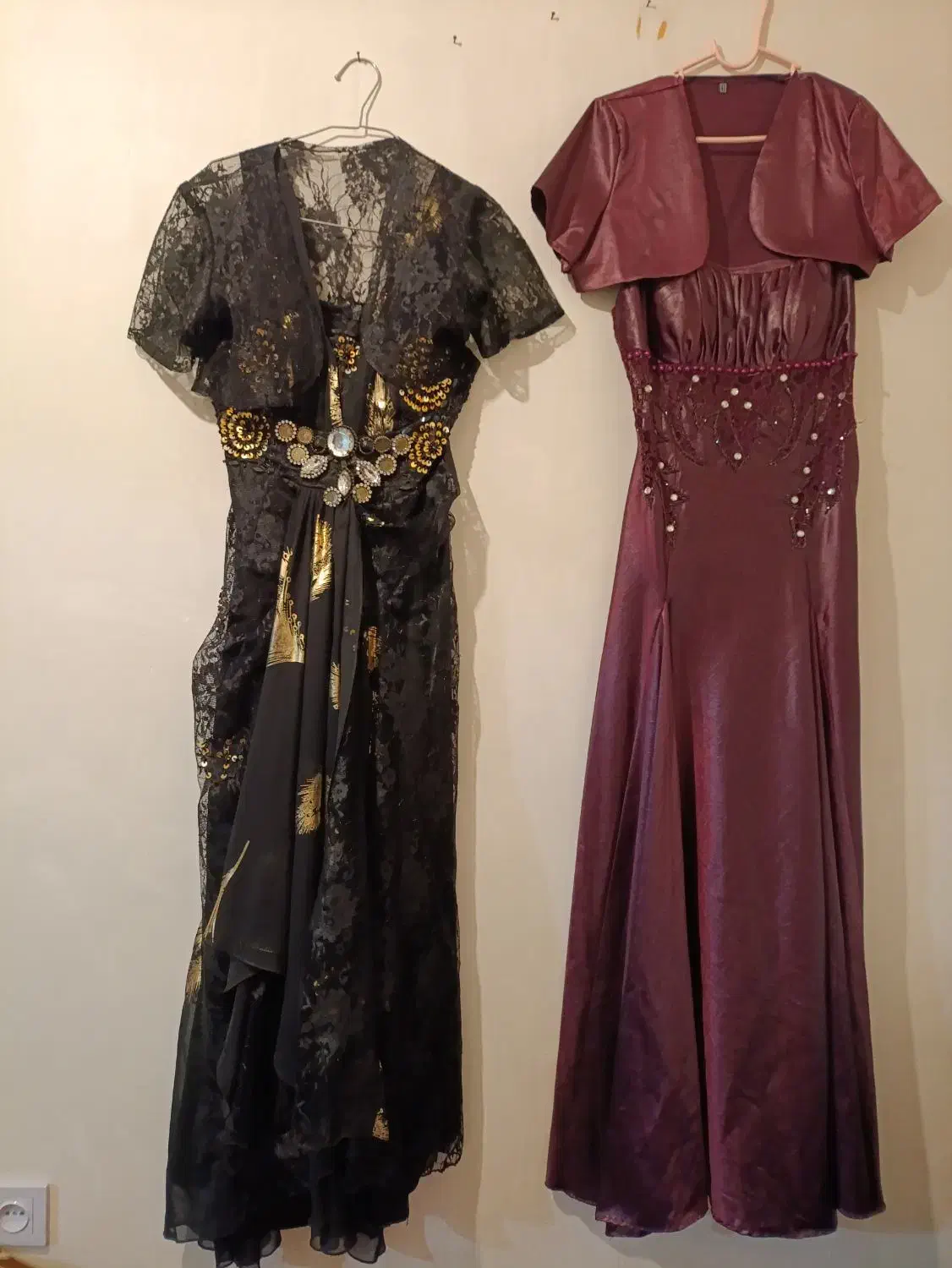 لباس مجلسی ترک و لباس عروس دخترانه و کفش و کتانی|لباس|کهریزک, |دیوار