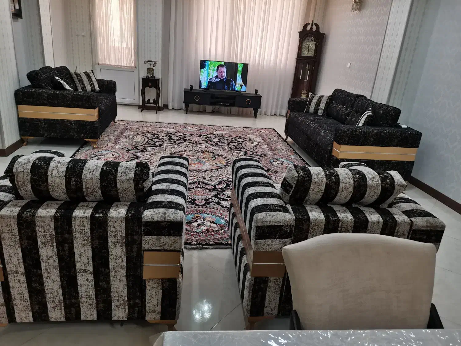 مبلمان 7نفره|مبلمان خانگی و میز عسلی|شیراز, شهرک بهشتی|دیوار