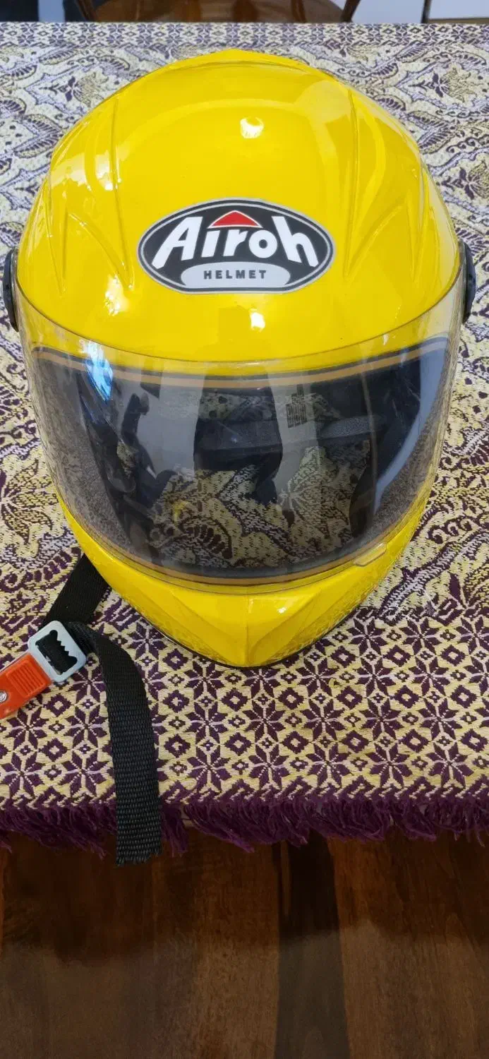 کلاه کاسکت airoh|دوچرخه، اسکیت، اسکوتر|تهران, هوانیروز|دیوار