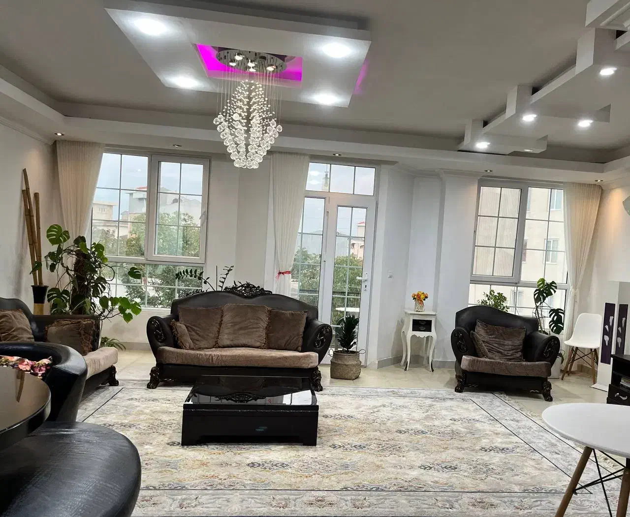 آپارتمان ۹۷متری برخیابان اصلی|فروش آپارتمان|رشت, آب و برق|دیوار