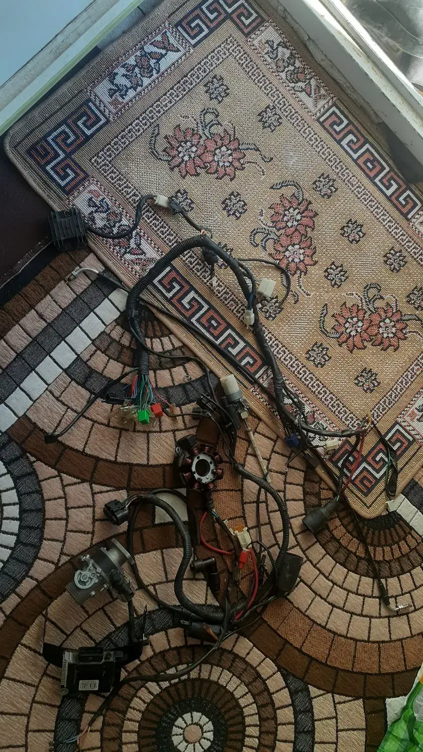 وسایل موتور سیکلت انژکتور ۲۰۰|قطعات یدکی و لوازم جانبی|فسا, |دیوار