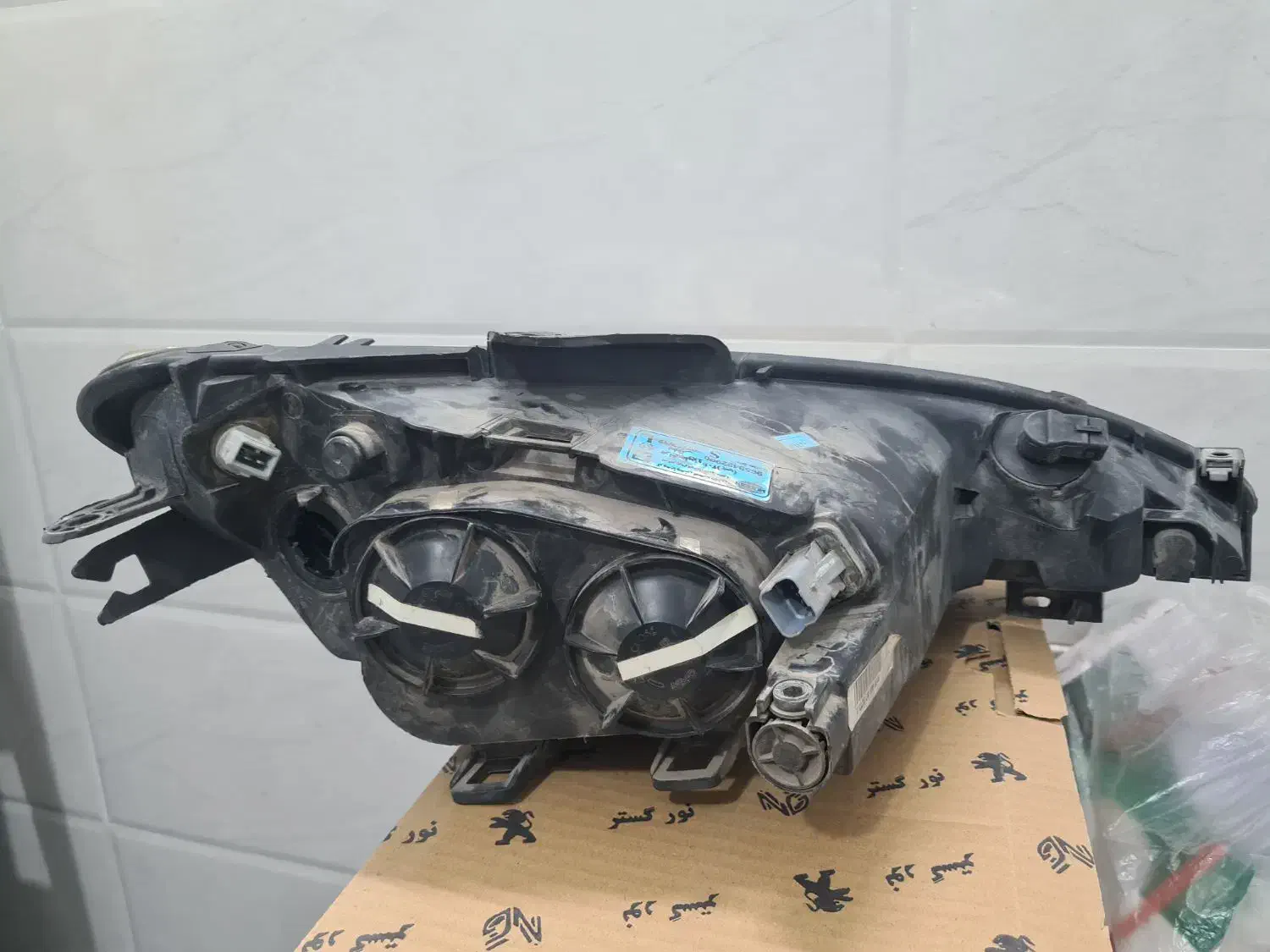 ۴ عدد چراغ ۲۰۶ سالم در حد نو|قطعات یدکی و لوازم جانبی|رفسنجان, |دیوار