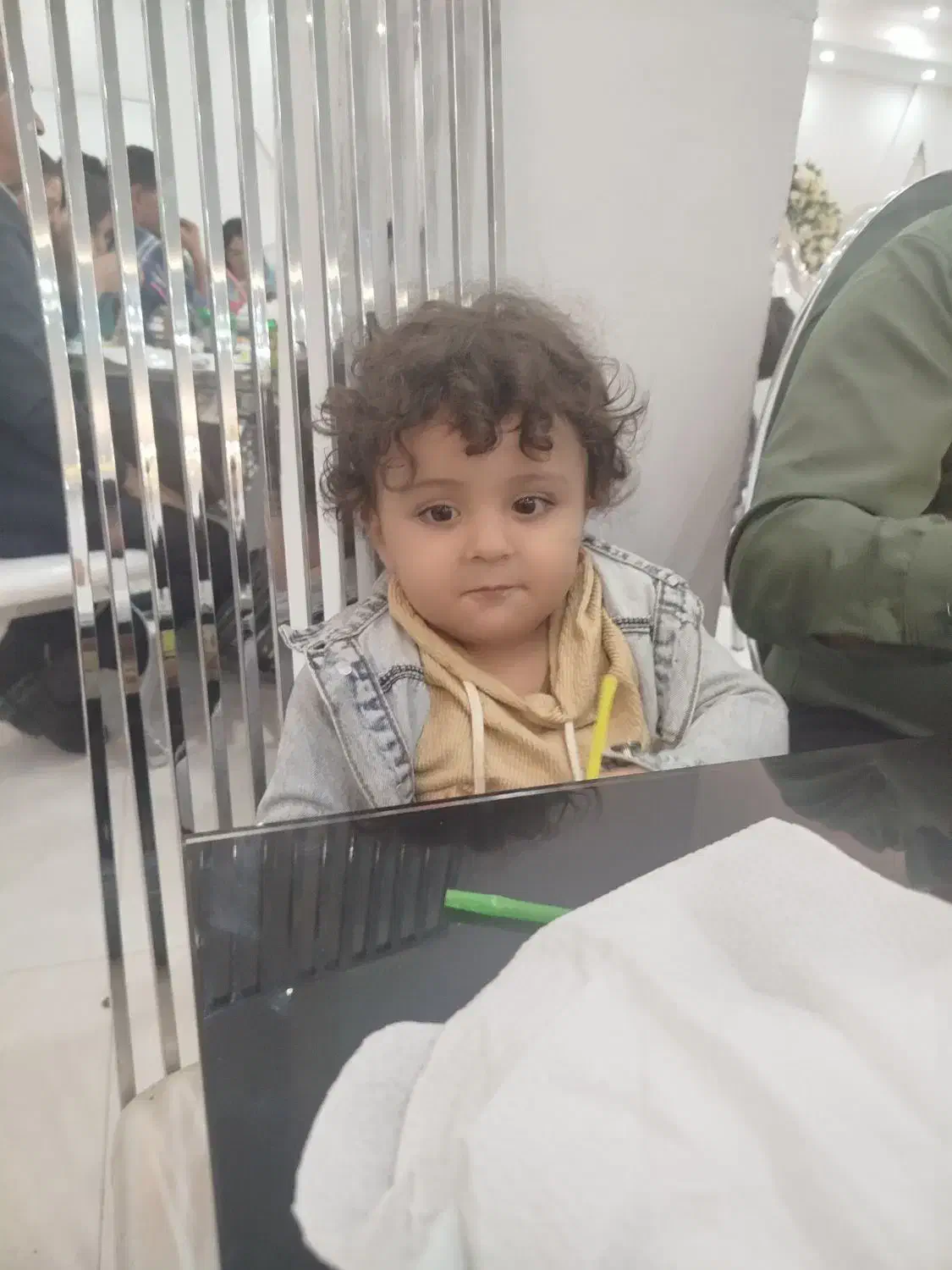 آشپزوکمک آشپز|استخدام خدمات فروشگاه و رستوران|تهران, شمشیری|دیوار