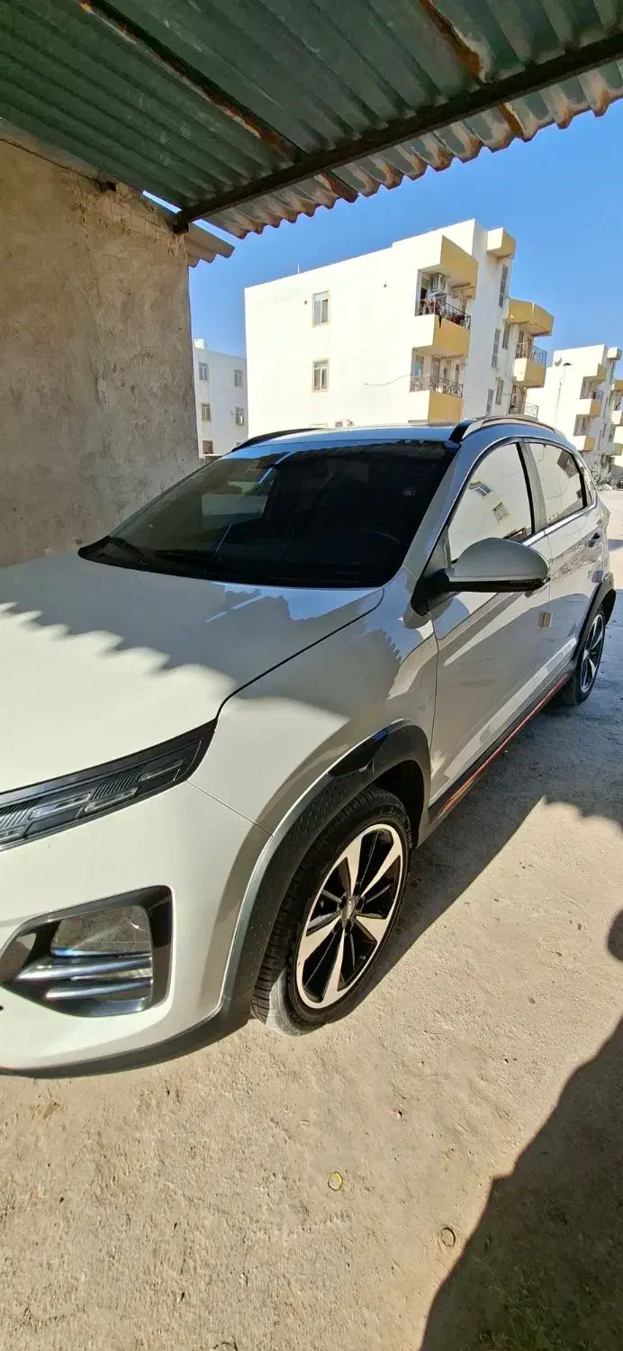 ایکس 33 کراس دنده ای|خودرو سواری و وانت|بندرعباس, |دیوار