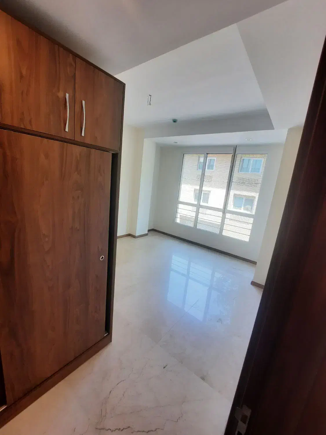 دروس/۹۰متر/آکواریوم نور/خوش نقشه/تراس رو به آفتاب|فروش آپارتمان|تهران, دروس|دیوار