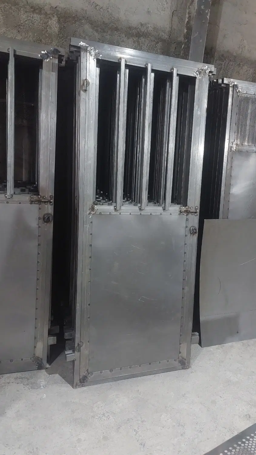 درب انباری حیاط دولنگه نفررو cnc درب اهنی انباری|مصالح و تجهیزات ساختمان|تهران, تهرانسر شرقی|دیوار