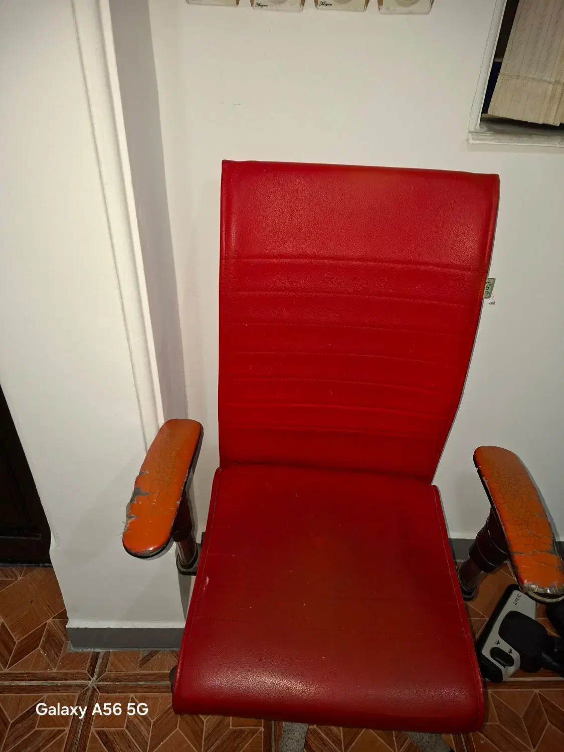 صندلی اداری در حد نو|مبلمان اداری|لاهیجان, یوسف آباد|دیوار