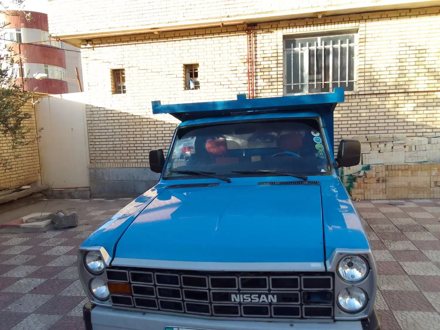 نیسان97|خودرو سواری و وانت|خرمآباد, |دیوار