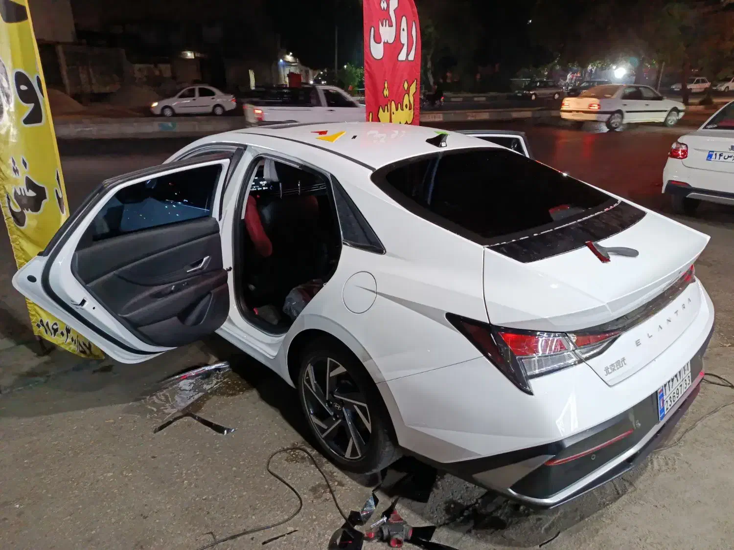 برچسب دودیه زد خش|خدمات موتور و ماشین|اهواز, نیوساید|دیوار