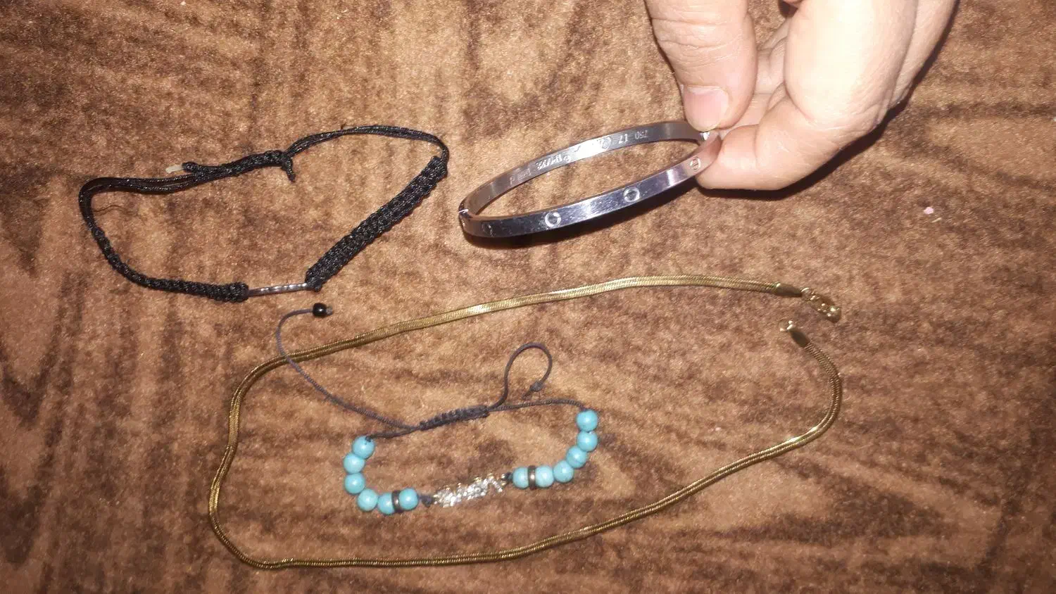 دستبند وگردنبند|بدلیجات|ملایر, |دیوار