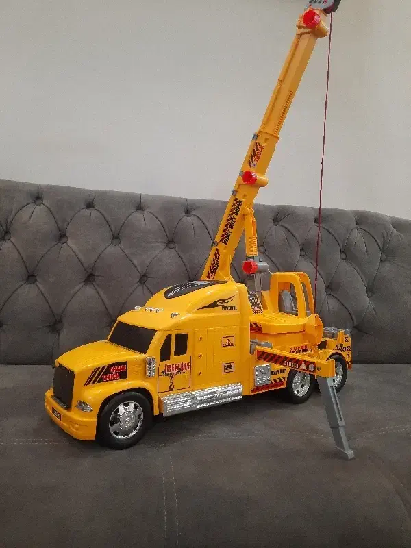 کامیون جرثقیل دار|اسباب‌‌بازی|تهران, افسریه شمالی|دیوار