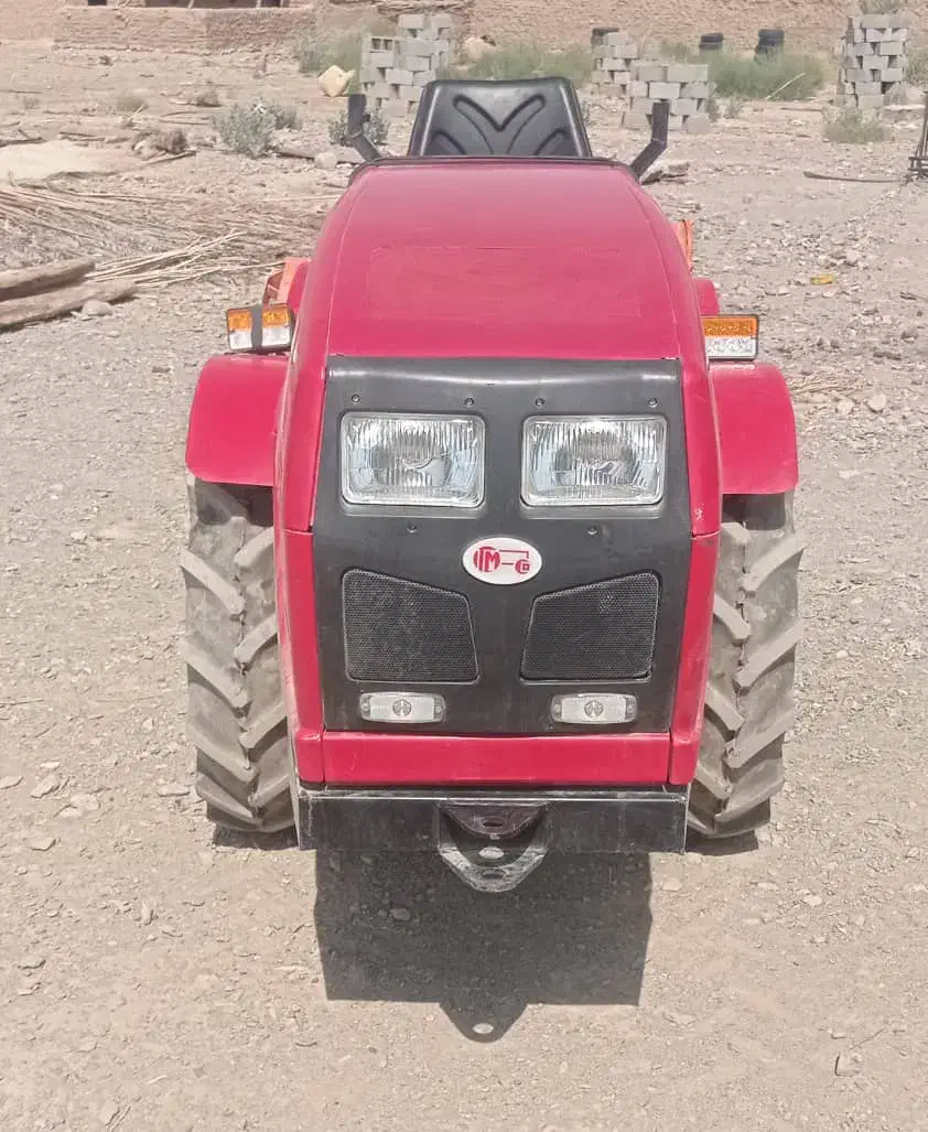 فروش فوری تراکتور کمرشکن باغی|خودرو سنگین|بیرک, |دیوار