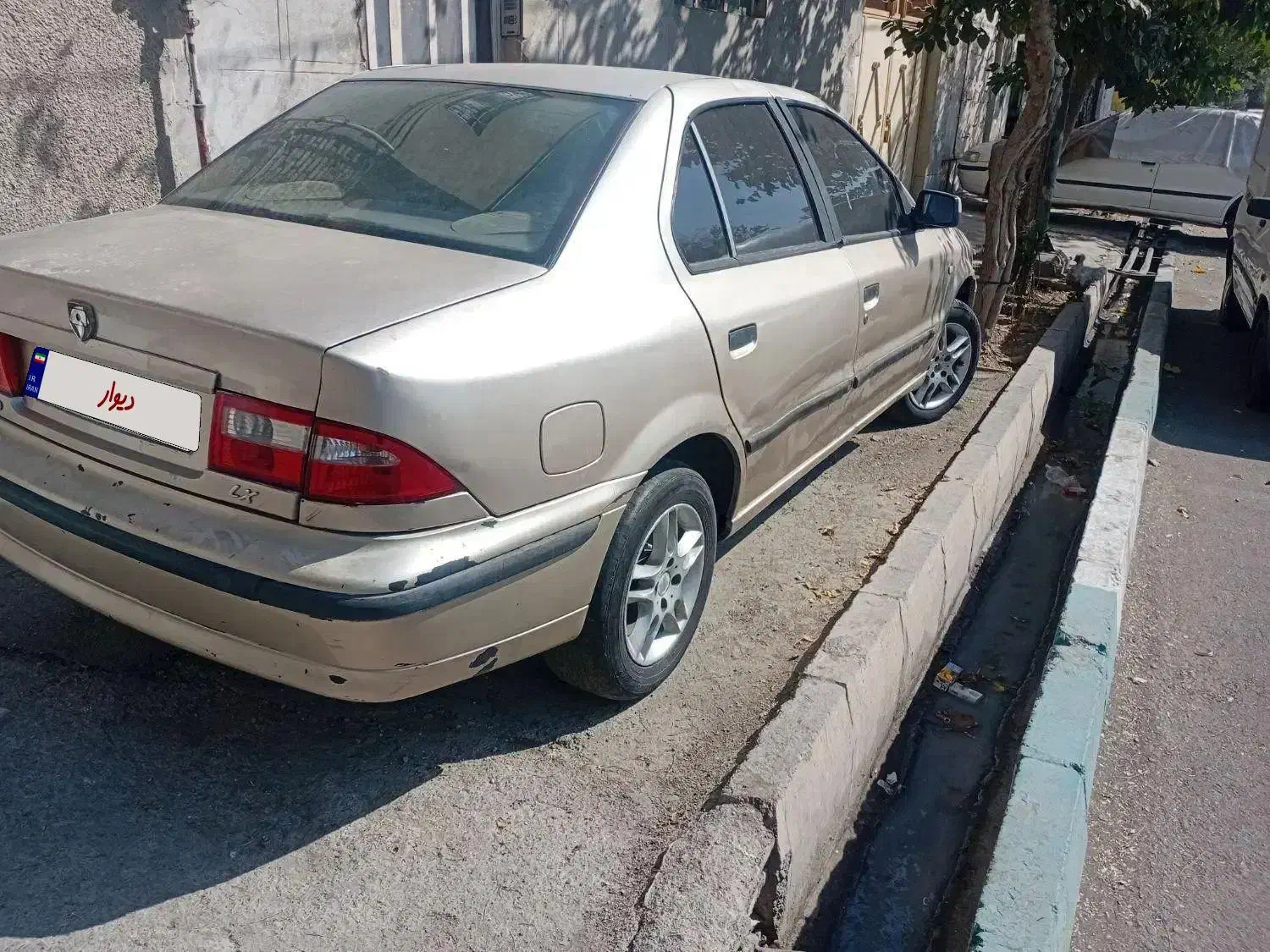 سمند مدل ۸۳ دورنگ سقف ستون بیرنگ موتور گیربکس سالم|خودرو سواری و وانت|ری, علایین|دیوار