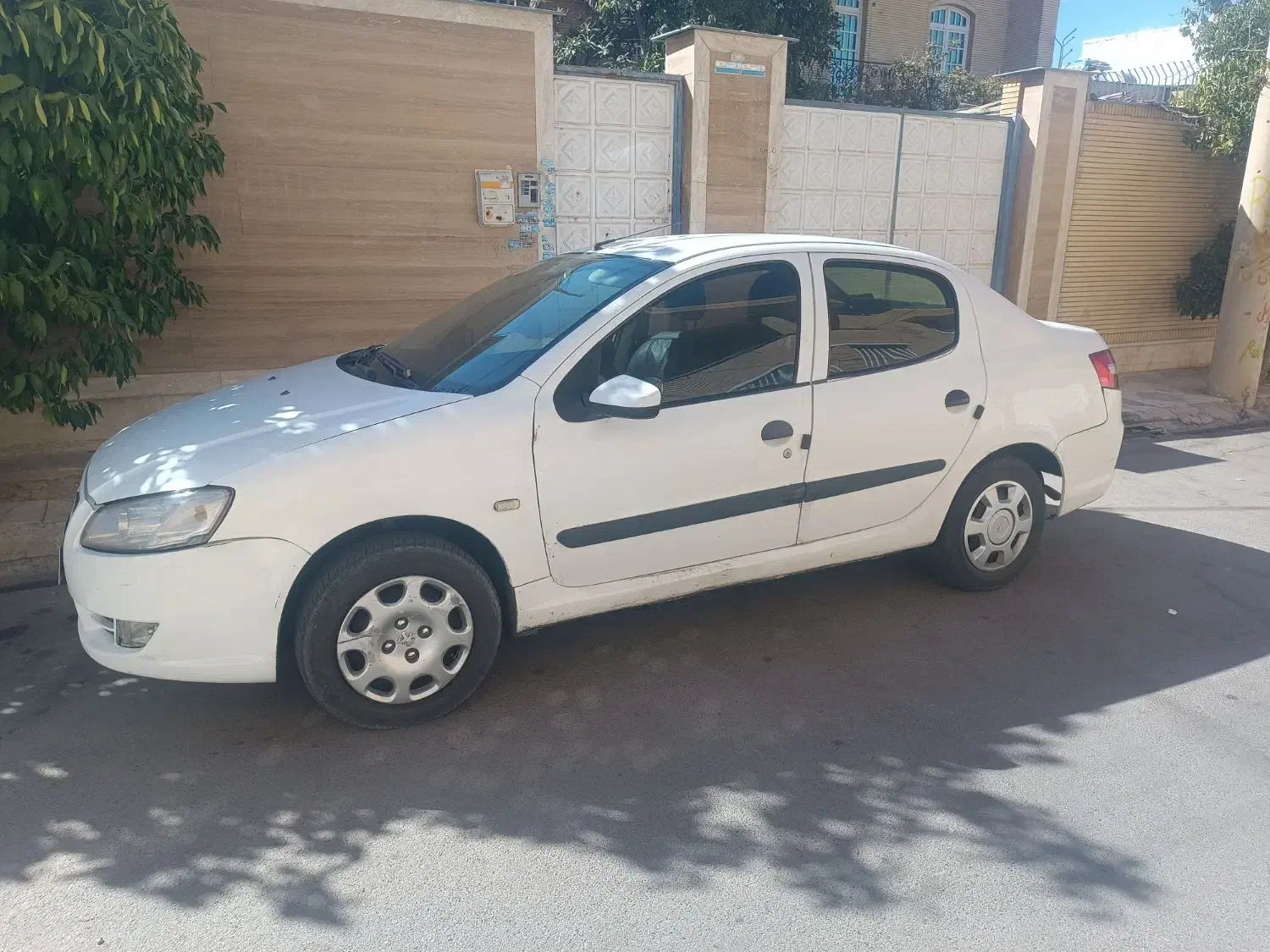 رانامدل 93|خودرو سواری و وانت|شیراز, شهرک گلستان|دیوار